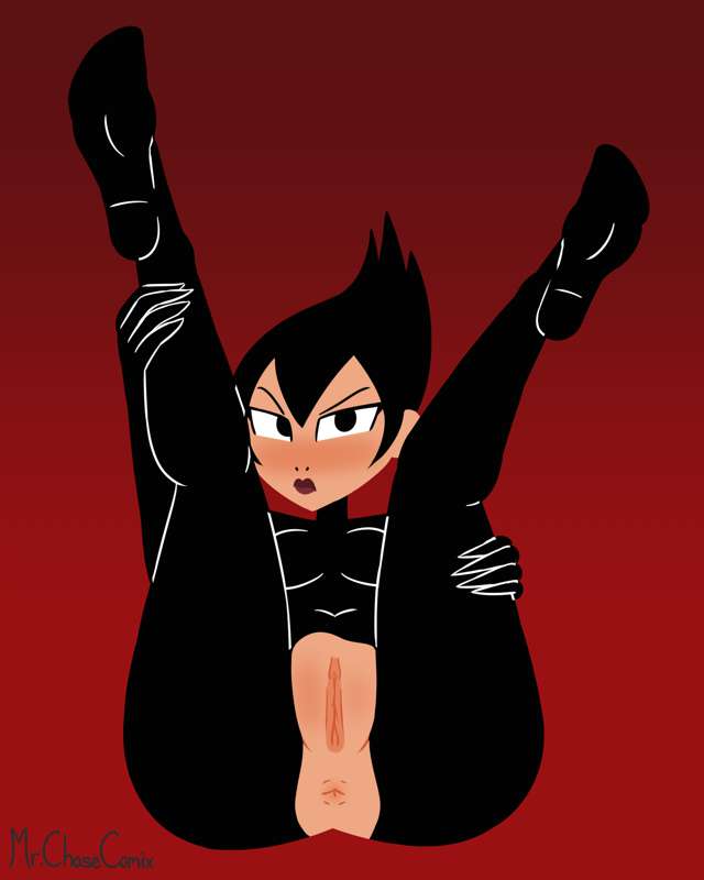 "Presenting Ashi" by mrchasecomix from Patreon Kemono.